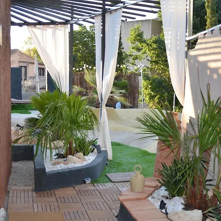 Peralta - Adults Only 3* Renau