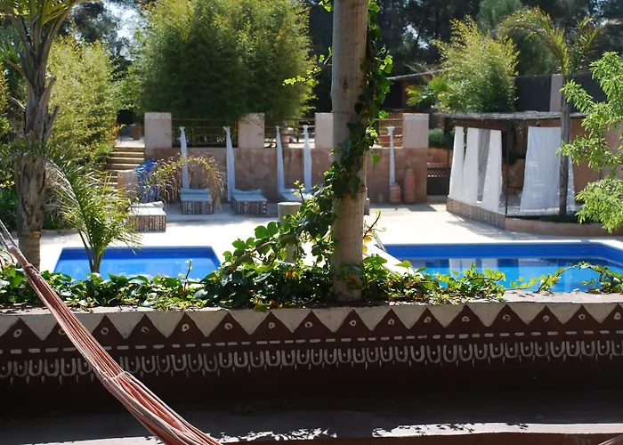 Peralta - Adults Only 3* Renau